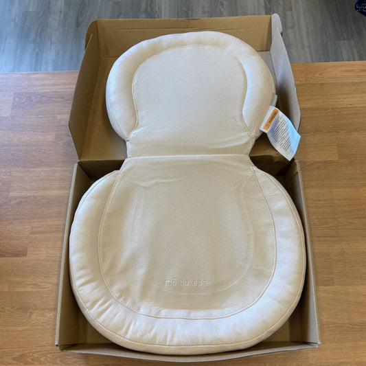 NEW Mamatepe Changing Pad