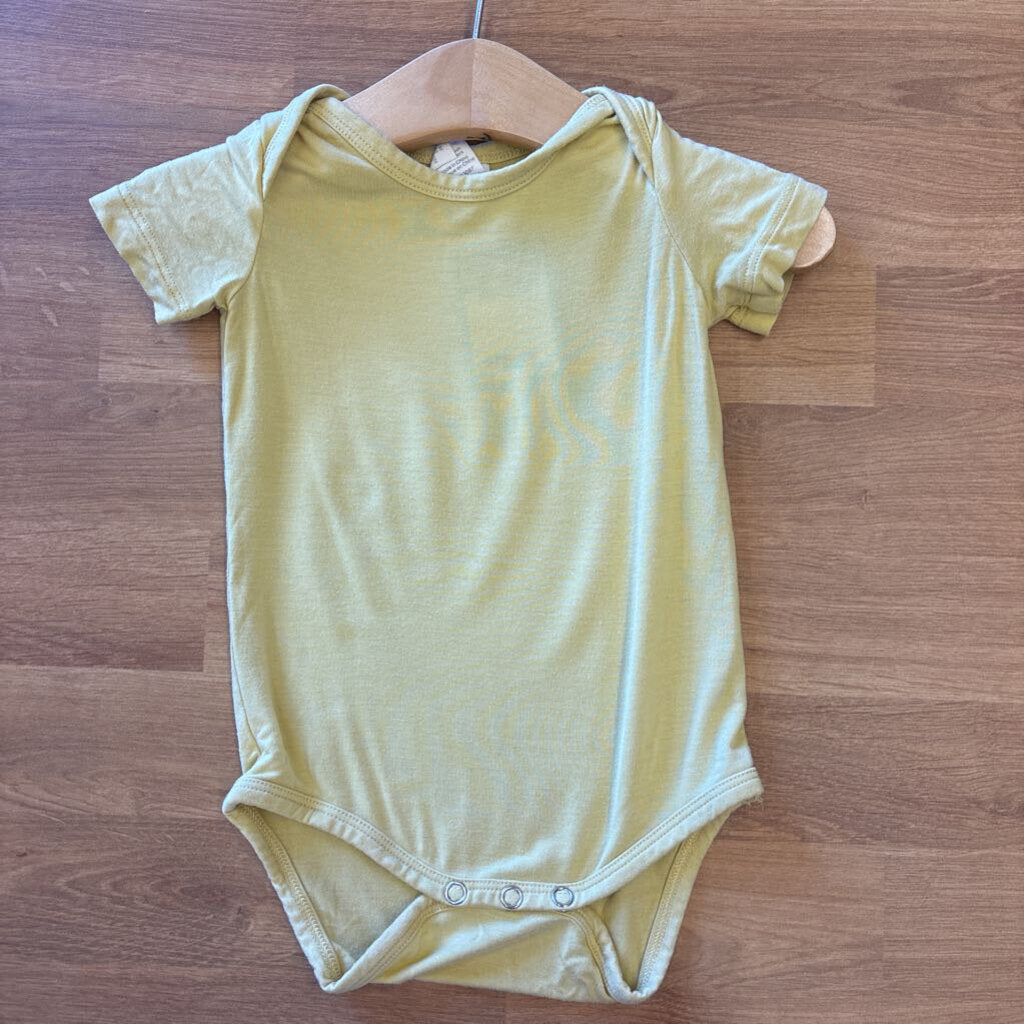 Kate Quinn Bamboo SS Onesie - 3/6m