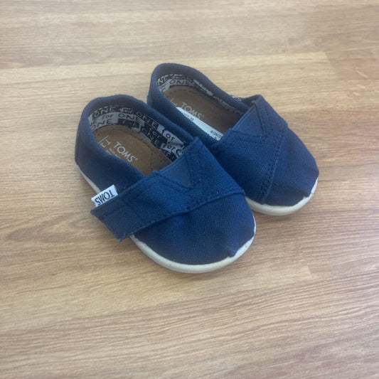 Toms Navy Shoes - 3
