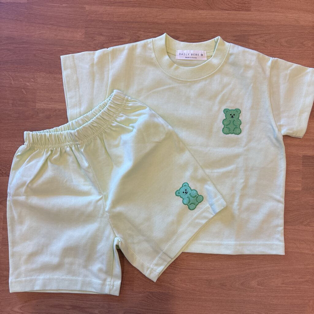 NWT Bear Two Pc Set - XS (12m)