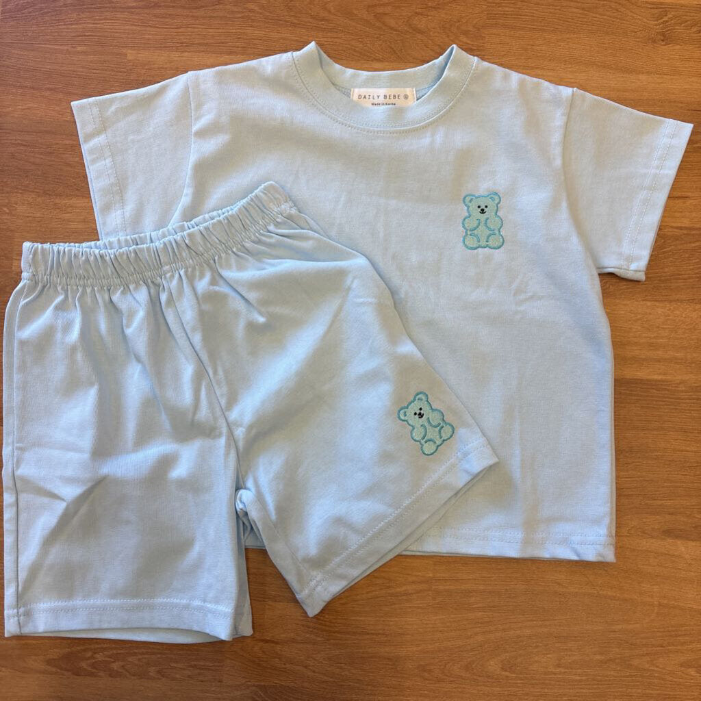 NWT Bear Two Pc Set - S (18/24m)