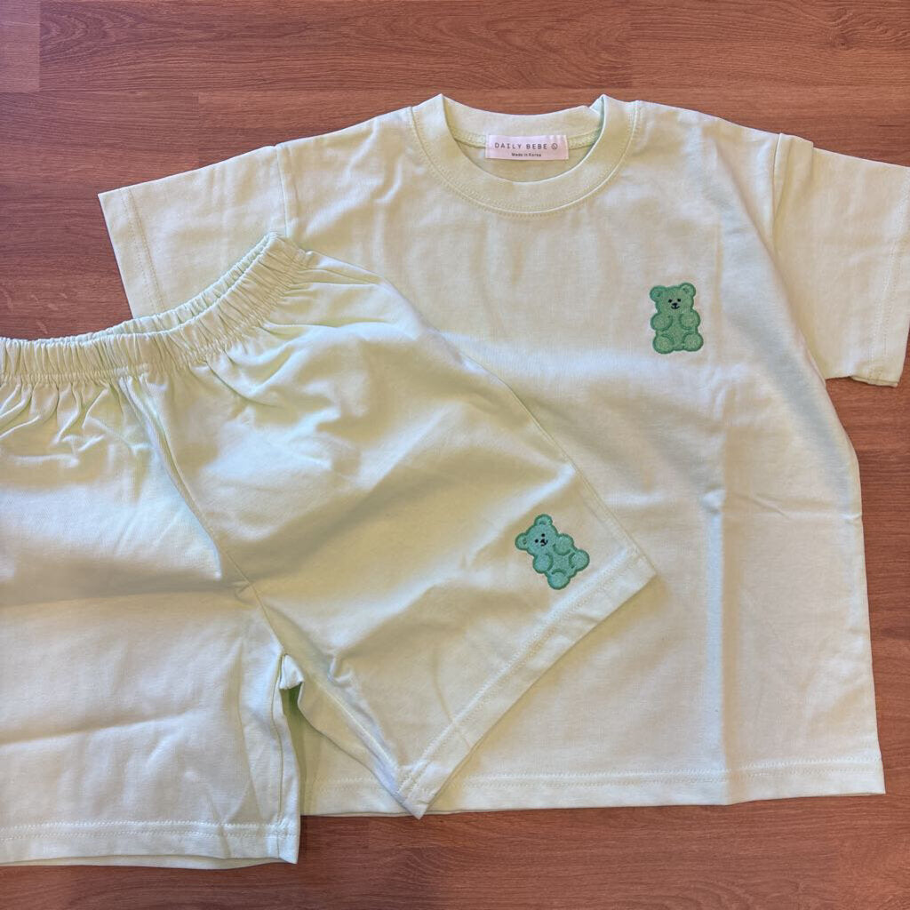 NWT Bear Two Pc Set - L (4/5)