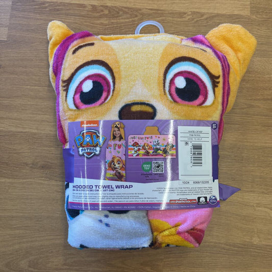 NWT Paw Patrol Hooded Towel