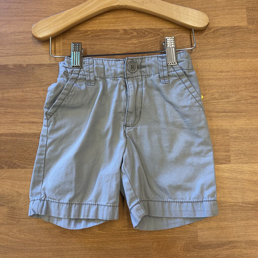Osh Kosh Shorts - 2T