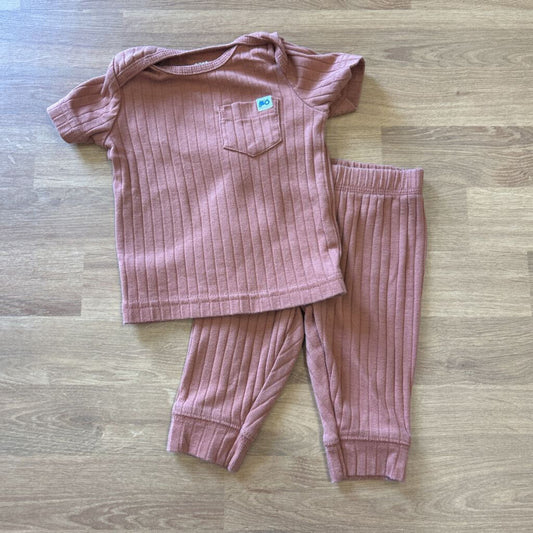 Carter's Ribbed Two Pc Set - 3m
