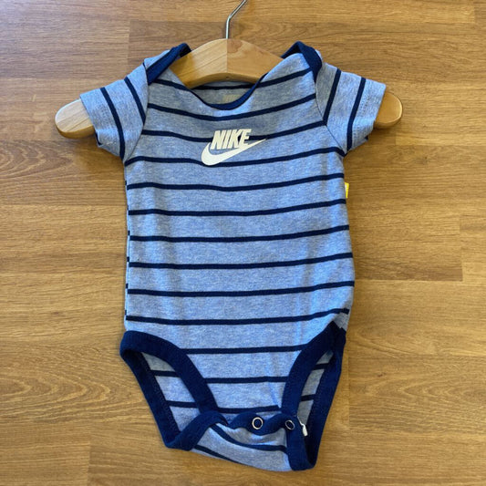 Nike Stripe SS Onesie - 6m