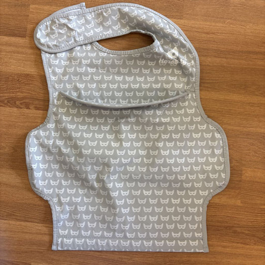 Herobility Bib