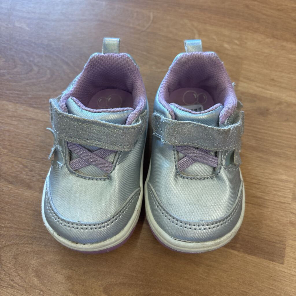 Stride Rite Silver Early Walkers - 3