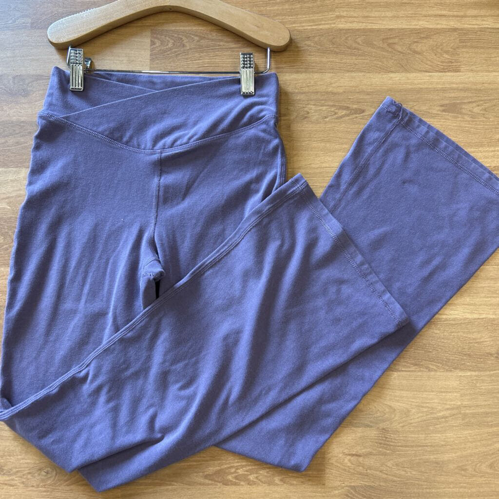 Old Navy Flare Leggings (wear) - 10/12