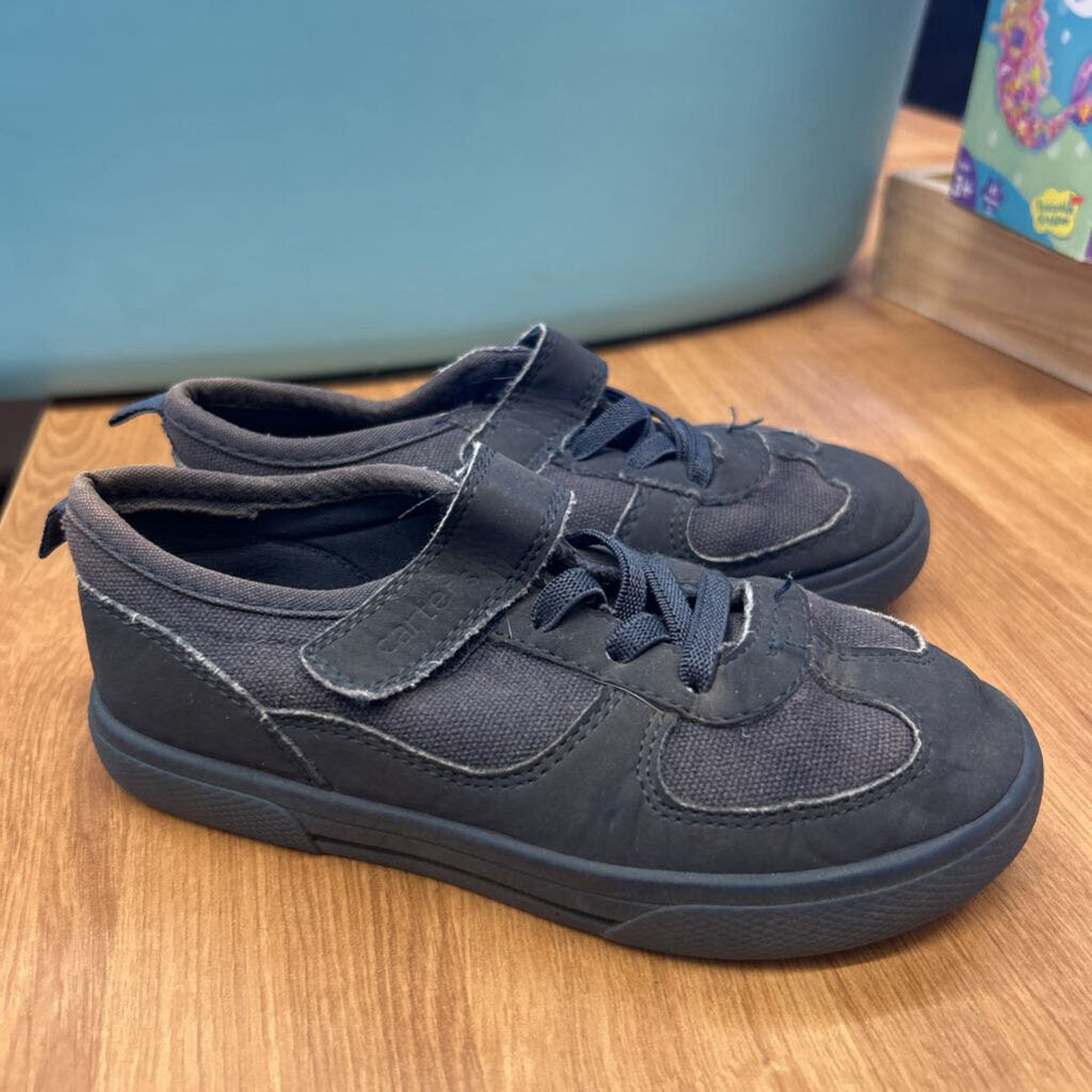 Carter's Grey Sneakers - 11