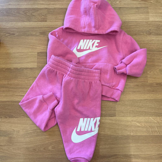 Nike Sweatsuit Set - 12m