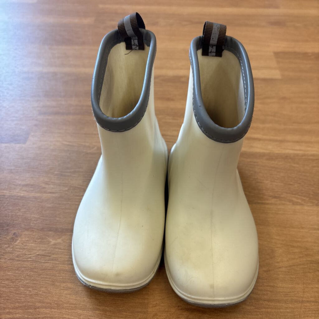 Tree Grandpa White Rain Boots 7