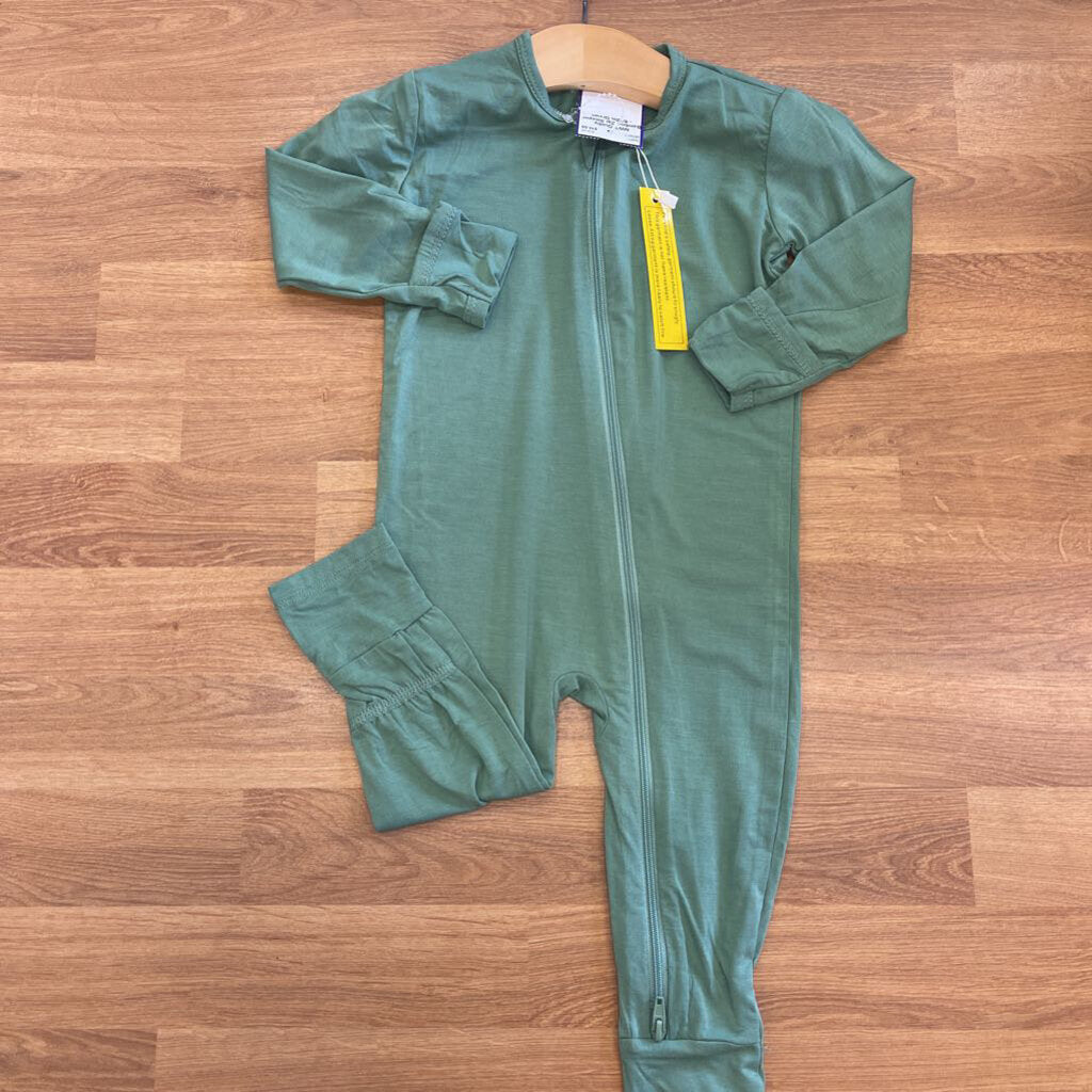 NWT Gusby Bamboo Zip Sleeper - 6/12m