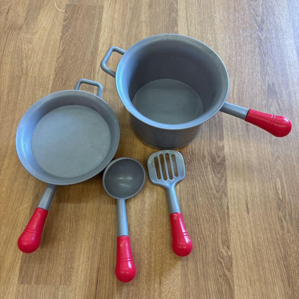Pots & Pans Play Kitchen Set