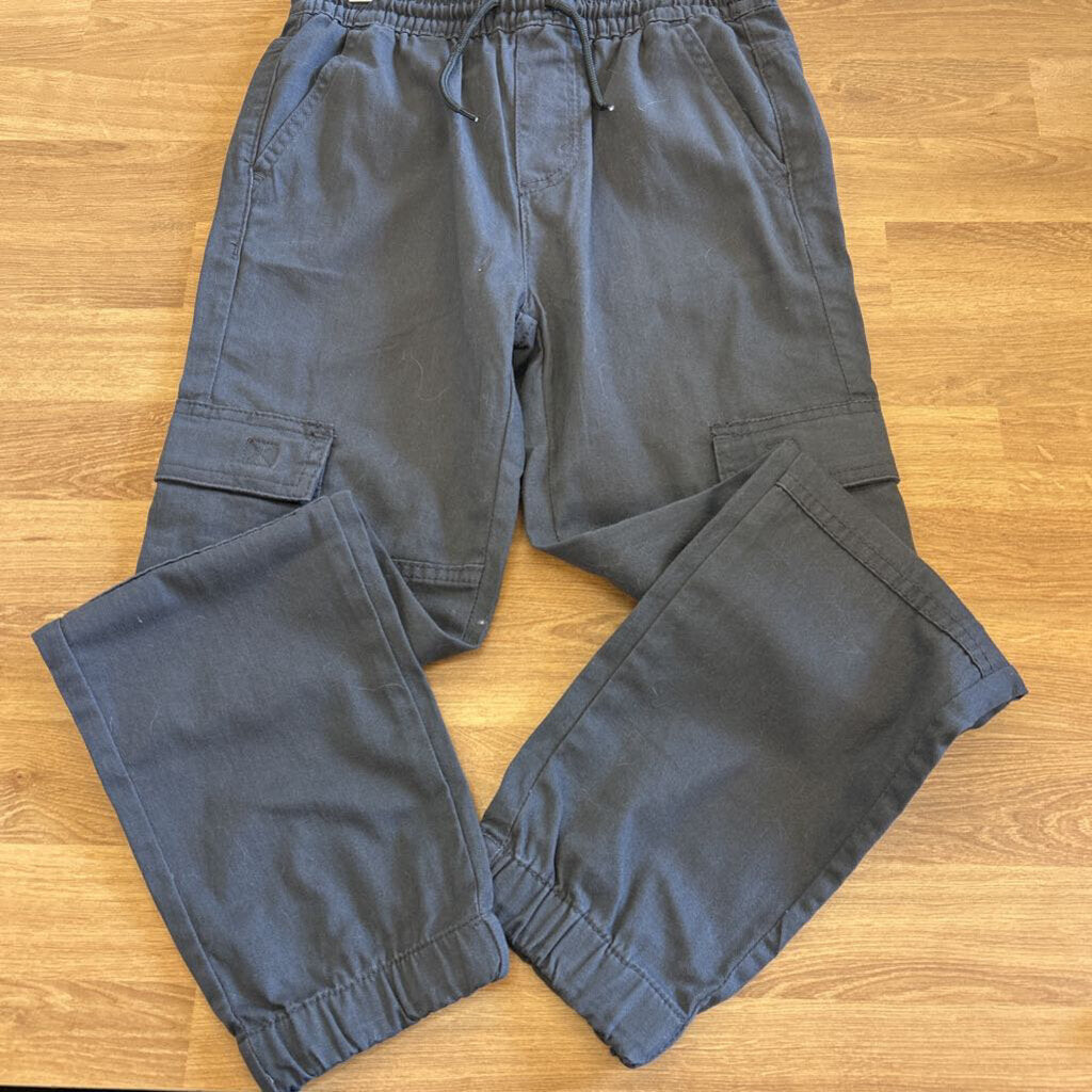 Levi's Cargo Jogger Pants - 8/10