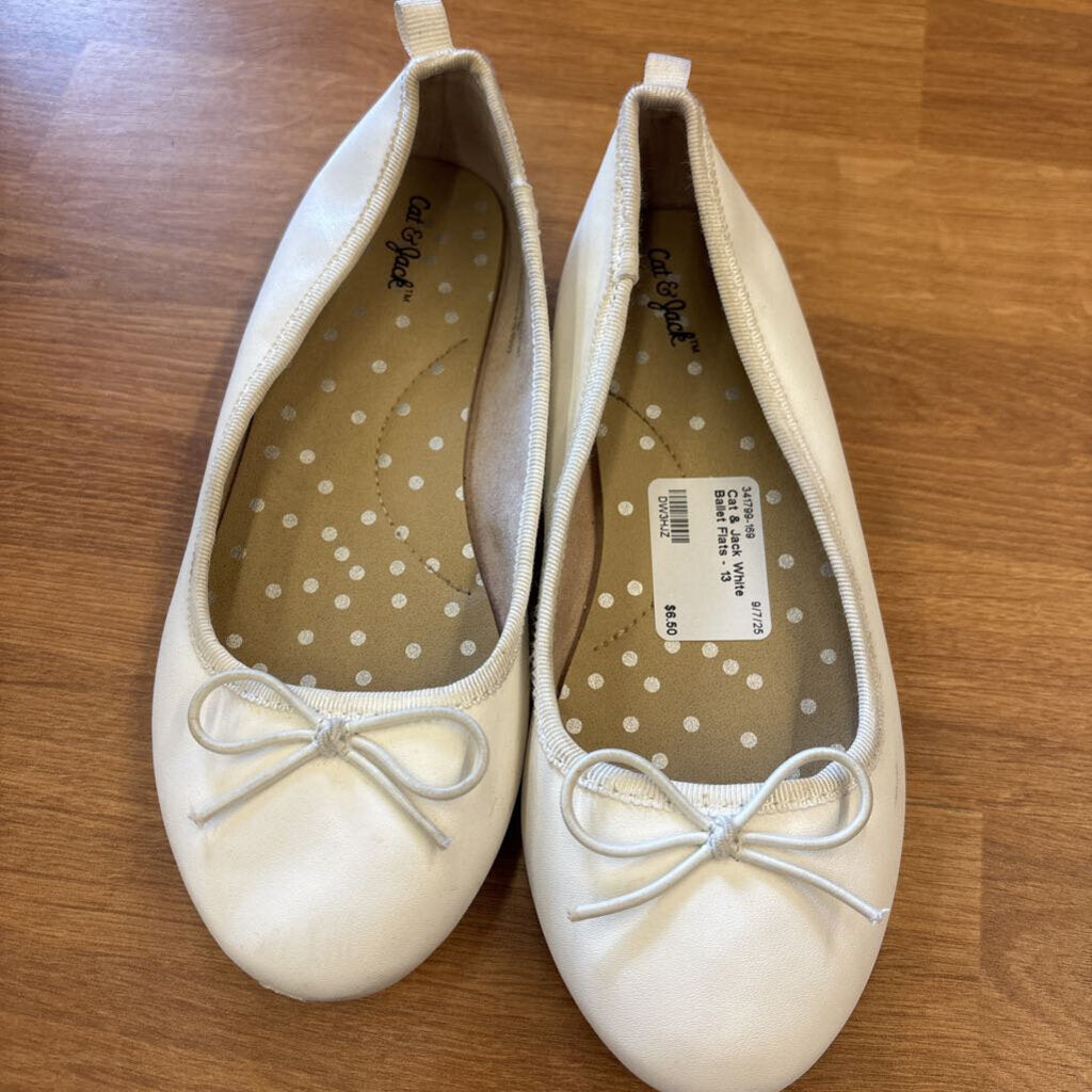Cat & Jack White Ballet Flats - 13