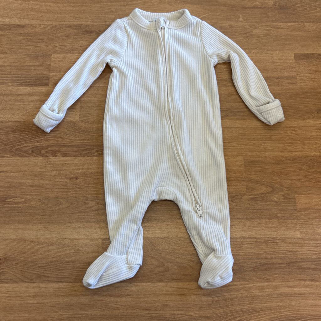 Old Navy Ribbed Sleeper - NB