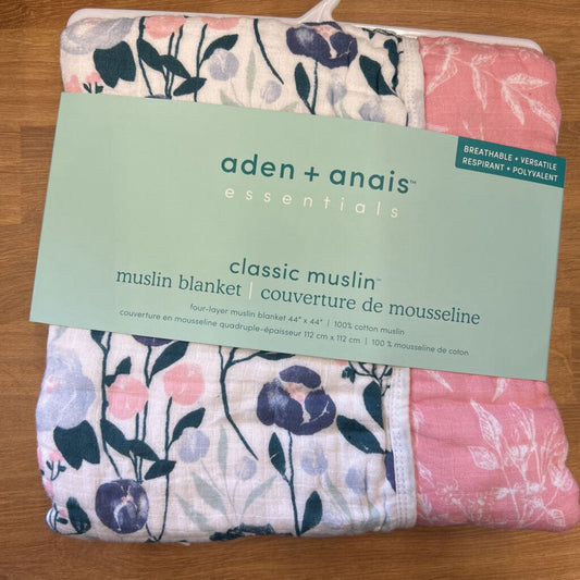 NEW Aden + Anais Classic Muslin Blanket - Floral