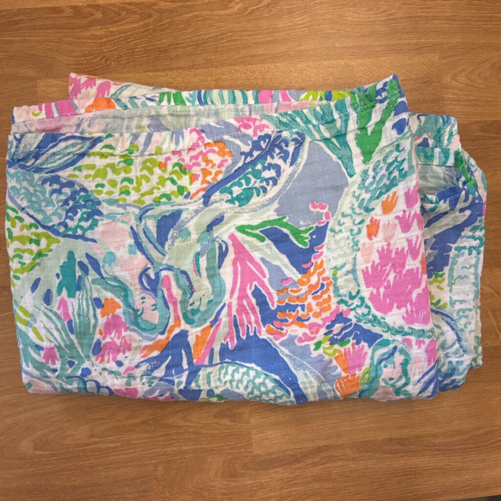 Lily Pulitzer Muslin Swaddle Blanket - Blue