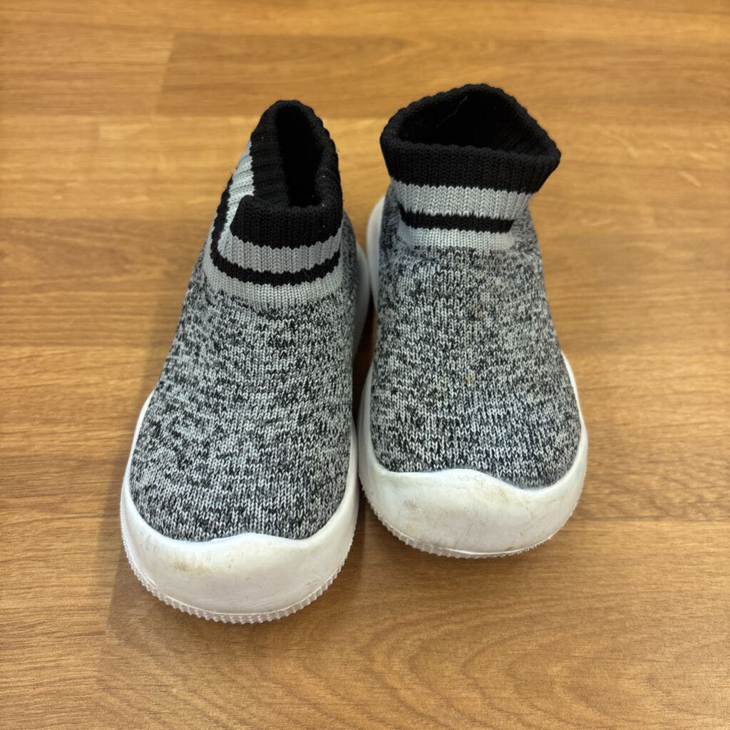 Grey Knit Sneakers - 5