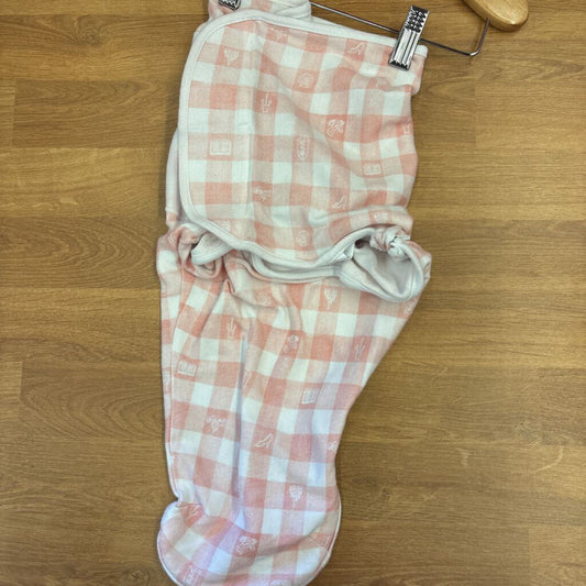 Disney Gingham Velcro Swaddle - 0/3m