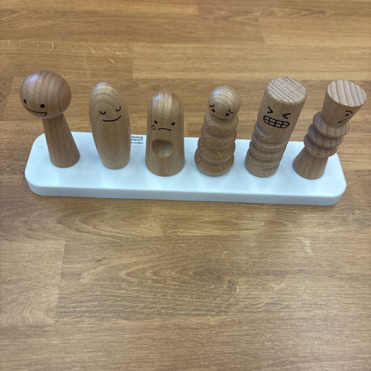 Lovevery Wooden Emotion Dolls