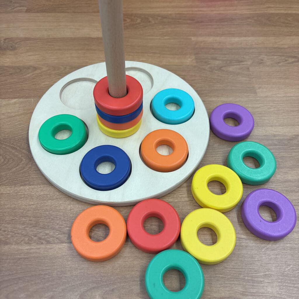 Lovevery Flexible Wooden Stacker