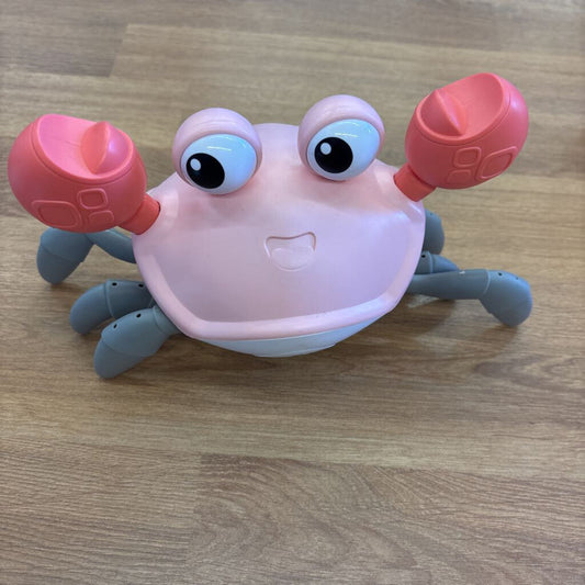 Crawling Music Crab