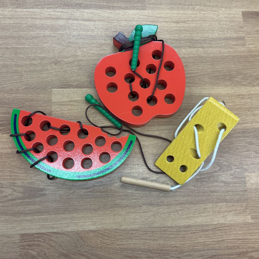 Set of 3 Wood Lacing Toys w/ Bag