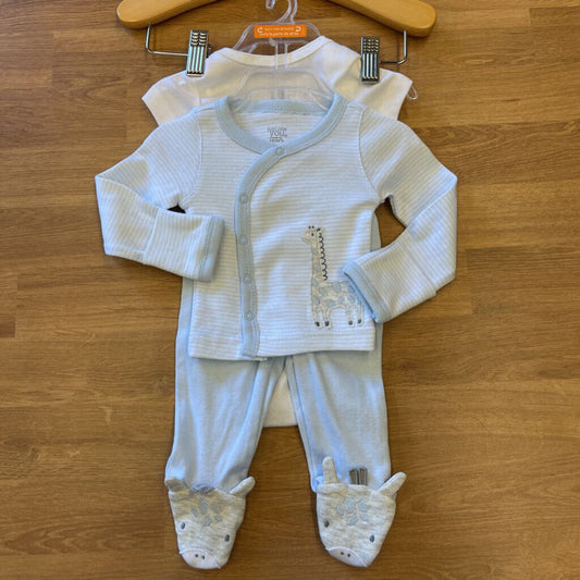 NWT Carter's Welcome Home Three Pc Set - NB