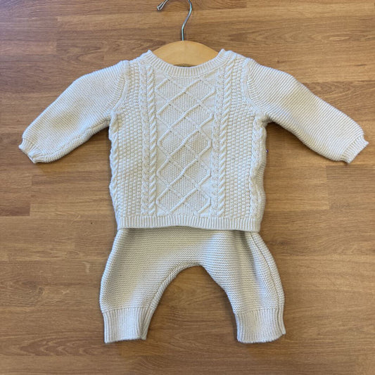 Carter's Knit Two Pc Set - 3m