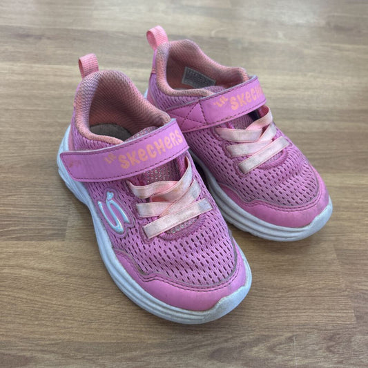 Skechers Pink Sneakers - 7