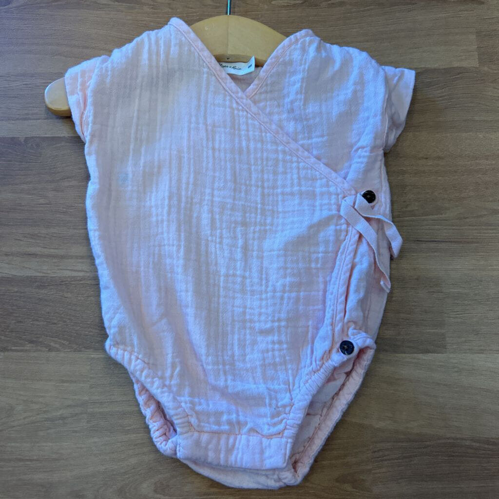 Oliver & Rain Linen Wrap SS Onesie - 6m