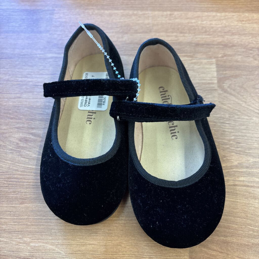 Chidrenchic Black Velvet Mary Janes - 7