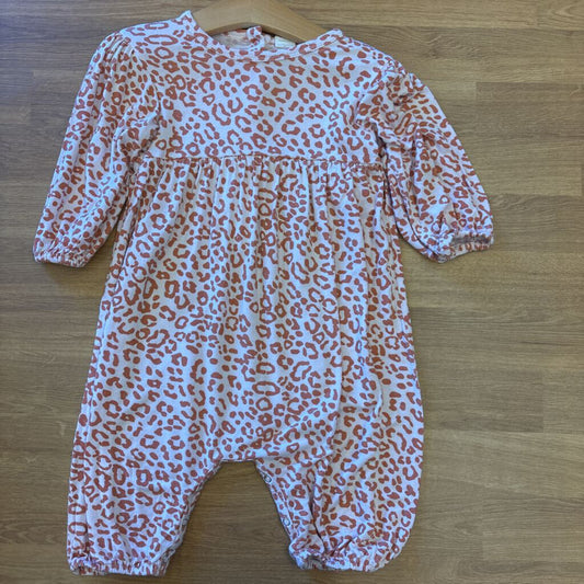 Kate Quinn Bamboo Leopard Romper (wear) - 12/18m