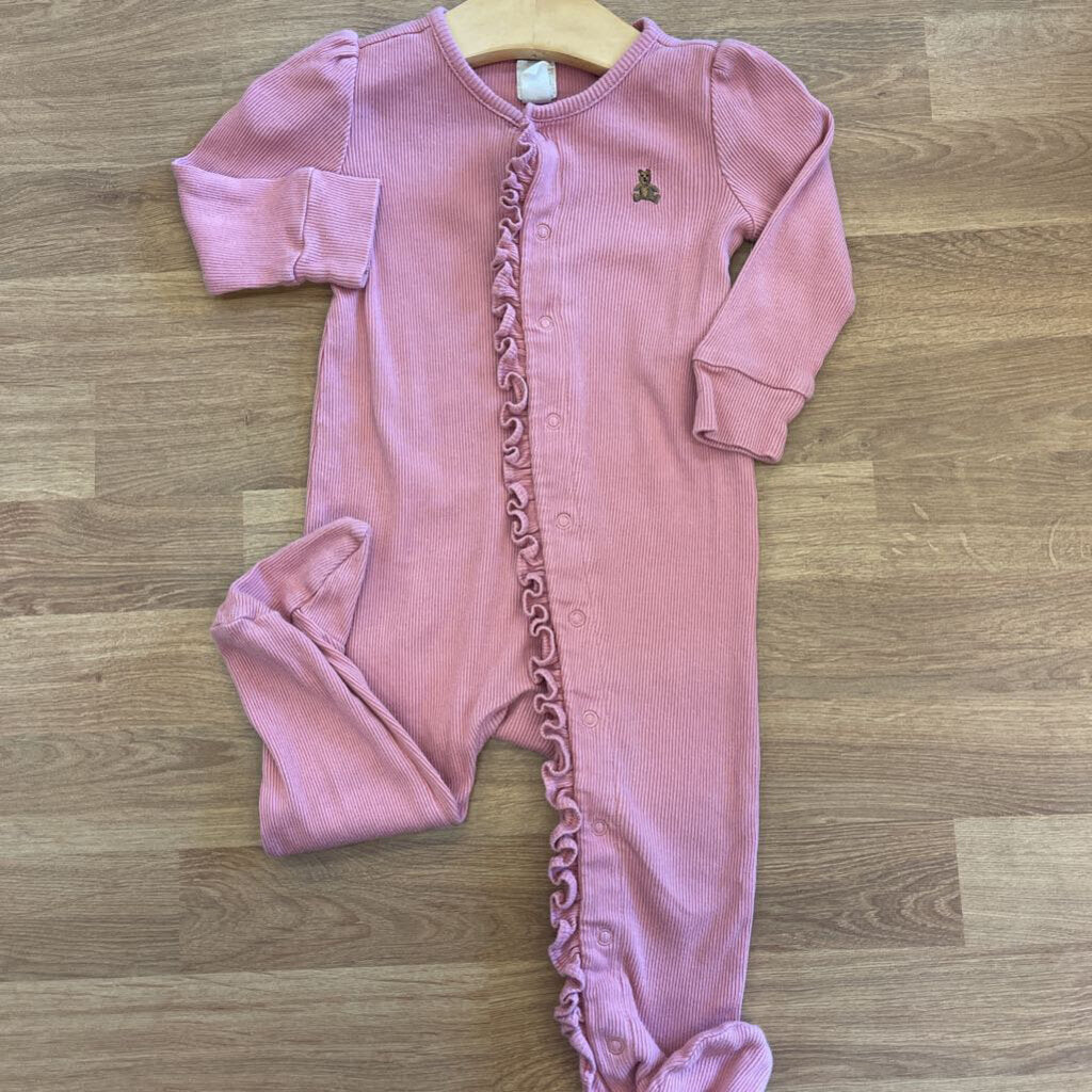 Baby Gap Ribbed Snap Sleeper - 6/9m