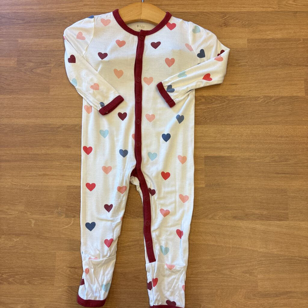Kyte Baby Bamboo Heart Snap Sleeper - 6/12m