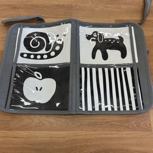 Lovevery Black & White Card Holder