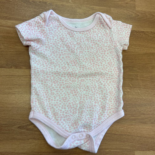 Chick Pea SS Onesie - 6/9m