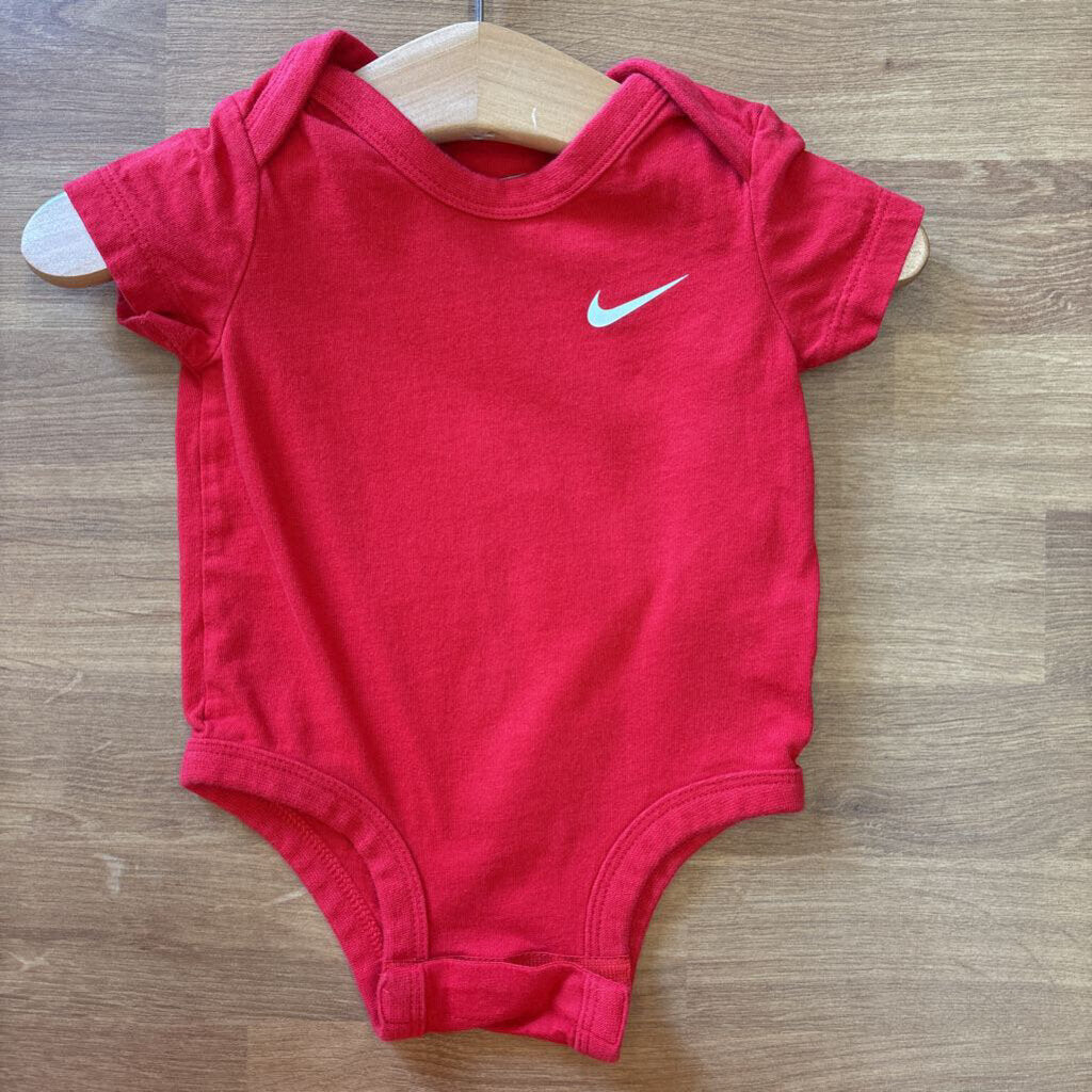 Nike SS Onesie - 3m