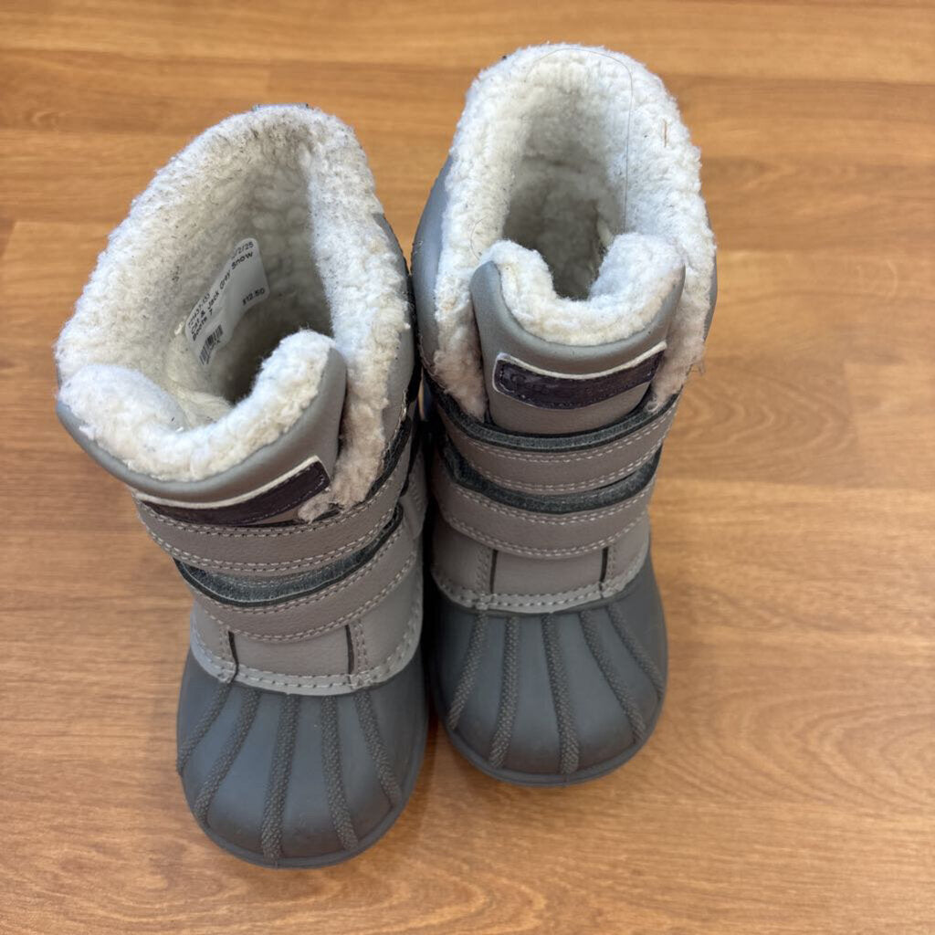 Cat & Jack Grey Snow Boots 7
