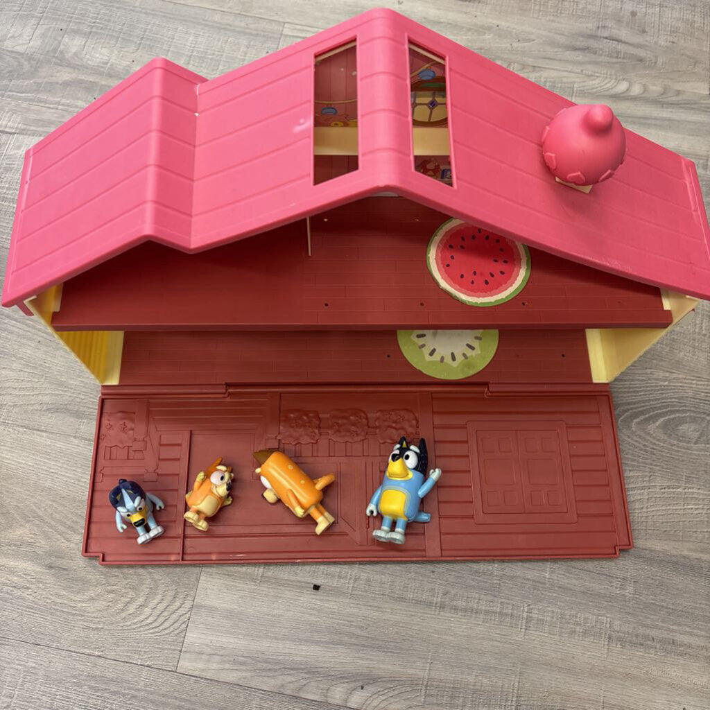 Bluey House Set w/ Figures