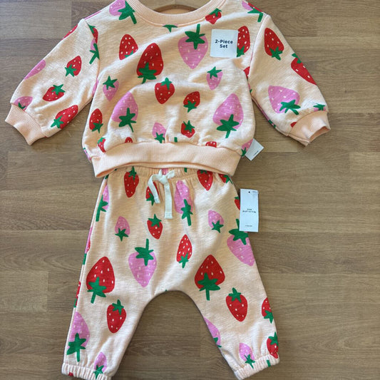 NWT Old Navy Strawberry Two Pc Set - 3/6m
