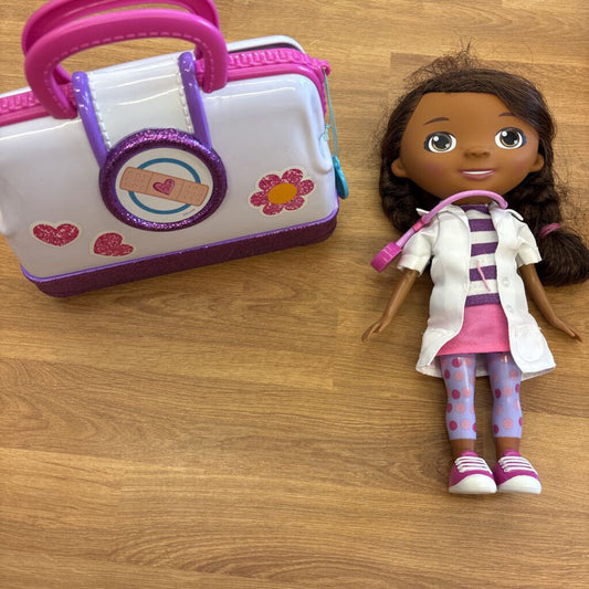 Doc Mcstuffins Doll w/ Doctor Kit