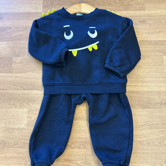 Old Navy Monster Two Pc Set - 18/24m