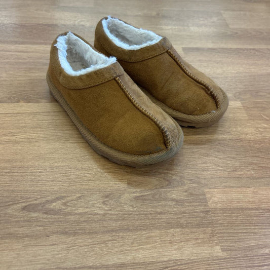 Brown Slipper Boots - 9