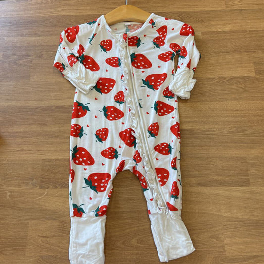 Unbranded Strawberry Bamboo Zip Sleeper - 3/6m