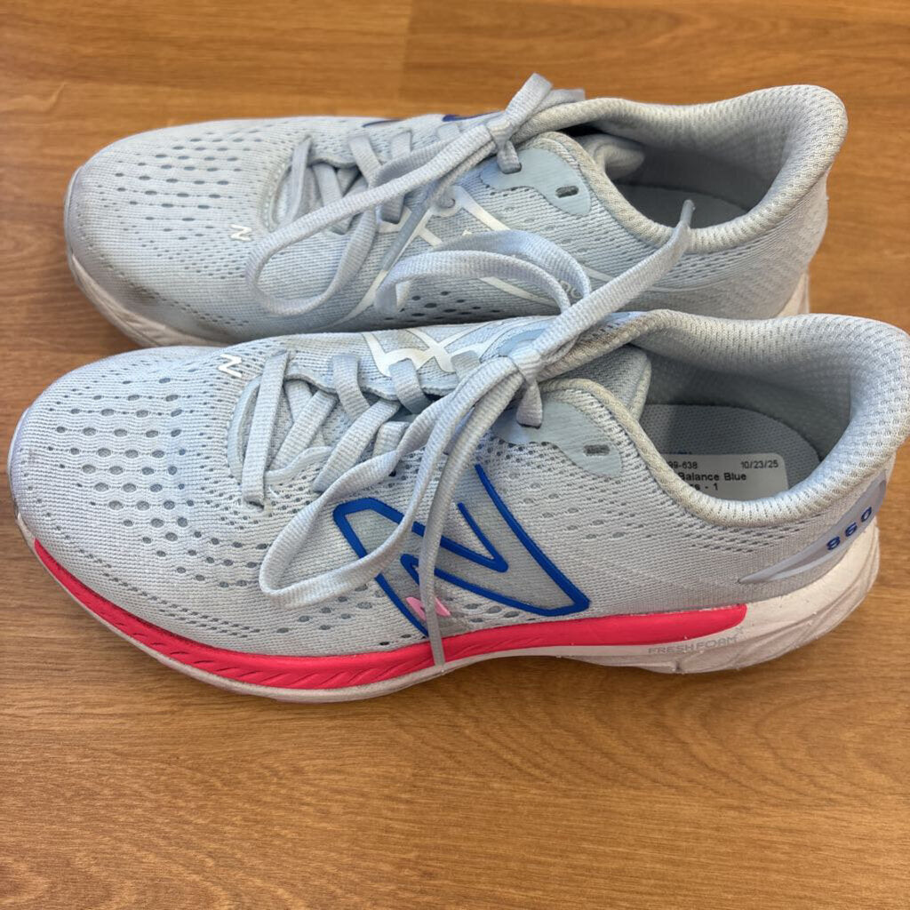 New Balance Blue Sneakers - 1