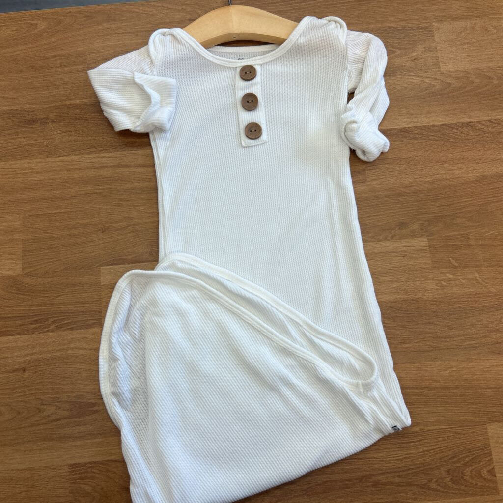 Caden Lane Bamboo Thermal Sleeping Gown - NB