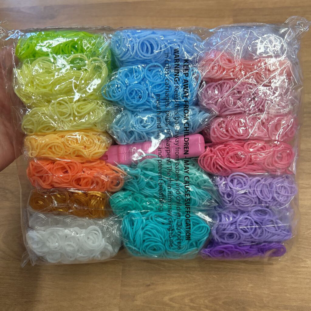 NEW Rainbow Loom Set